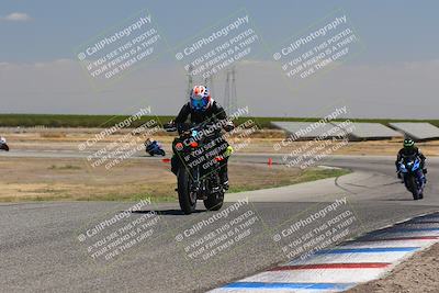 media/Sep-04-2023-Lets Ride (Mon) [[34443f911e]]/B Group/1220pm (Wheelie Bump)/
